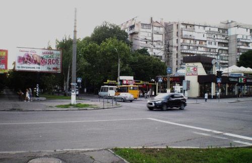 Mykolaiv Apartamento | Небольшая студия, пр. Центральный, 148, 1этаж-9этажного дома, WI-FI, 2 дивана и 2 кресла