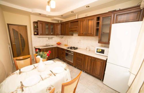 Yavory Apartamento | НОВОБУДОВА 2 кімнати Вернадського 8