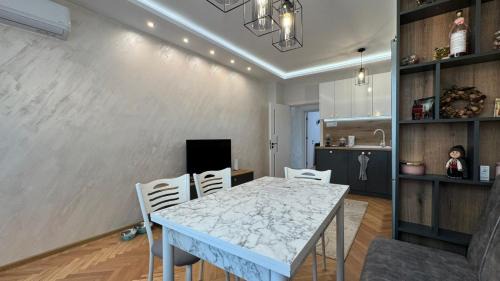 Veliko Tarnovo Apartamento | Просторен Апартамент Захариеви