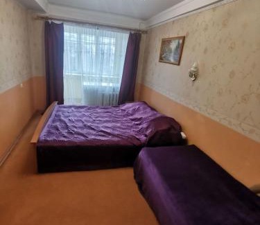 Holosiivskyj Apartamento | Просторі апартаменти на ВДНГ