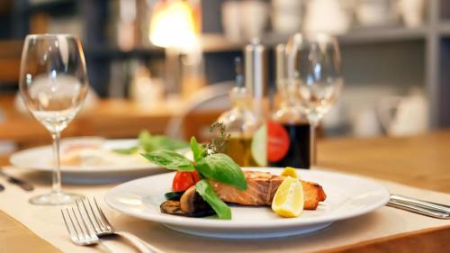 Issyk-Kul Region Hotel | Радуга Вест