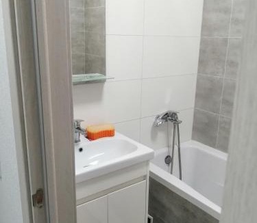 Chornomorsk Apartamento | Свежайшая двухкомнатная на 4 чел у моря