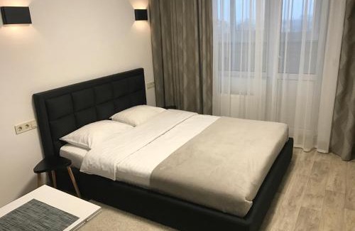 Svyatoshyns'kyi District Apartamento | Святобор LUX Apartments