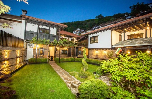 Slivek Casa | Семеен Хотел Чардаците - самостоятелен апартамент 60кв м