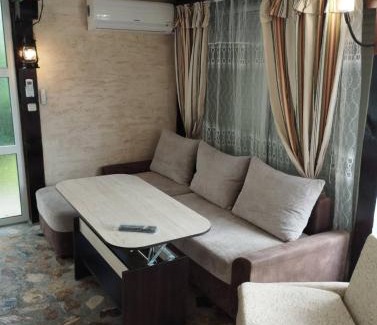 Sapareva Banya Apartamento | Семейна къща Лазарови