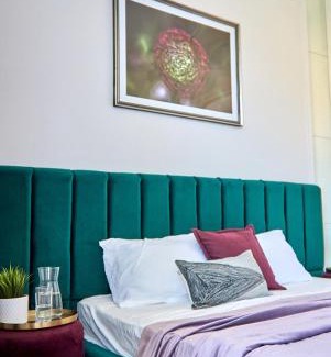 Mukachevo Apartamento | Стильні Апартаменти на Ратушній площі