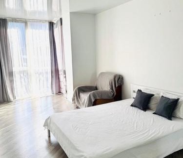 Yavory Apartamento | Стрийська 45а ЖК ЛЕВИ МІСТА АВТОВОКЗАЛ Гашека Наукова Кінг Кросс