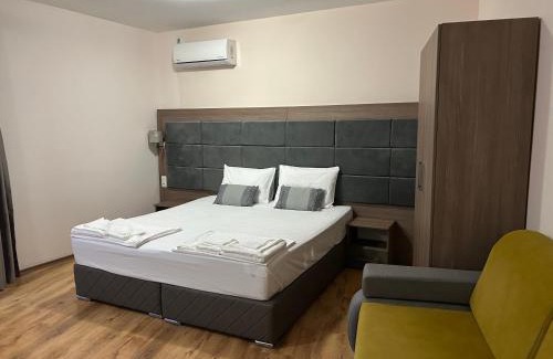 Pomorie Apartamento | Судио Диксан