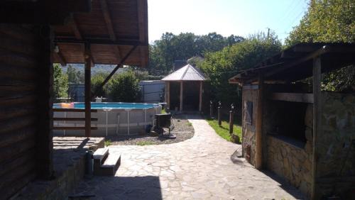 Dubyna Chalet De Esquí | сottage "Ksenija" котедж "Ксенія"