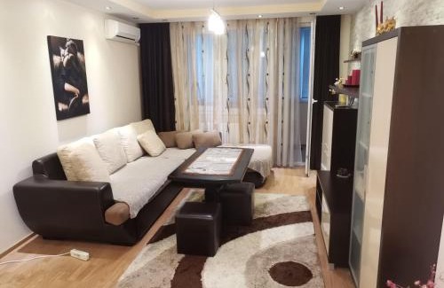 Stara Zagora Apartamento | Уютен апартамент в централната част на Стара Загора