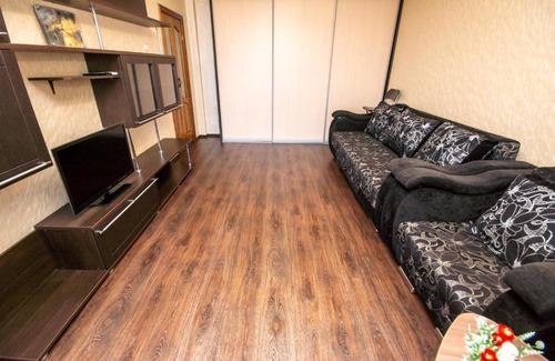 Tyumen Apartamento | Уютная квартира с кондиционером Барнаульская 42