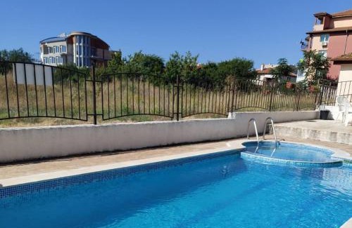 Ravda Apartamento | Уютно и просторно студио