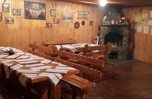 Verkhovyna Casa | У Ганнусі, Верховина