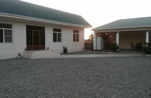 Alakhadzi Casa | У Сусанны