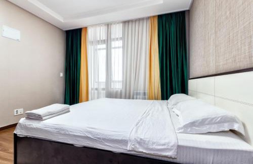 Almaty District Apartamento | хайвил 2 комнатная 2006