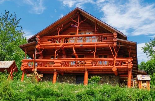 Yaremche Chalet De Esquí | Шале Гірська Казка
