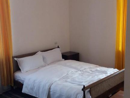 Stepanavan Casa | Երկու հարկանի քարե տուն Ստեփանավանում, 180 ք.մ., 2 սանհանգույց, եվրովերանորոգված