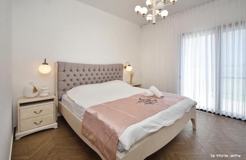 Dalton Cama Y Desayuno | אחוזת אור השחר