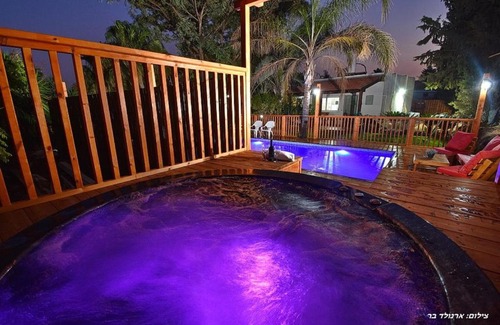 Had Nes Cabina | אחוזת הוואי