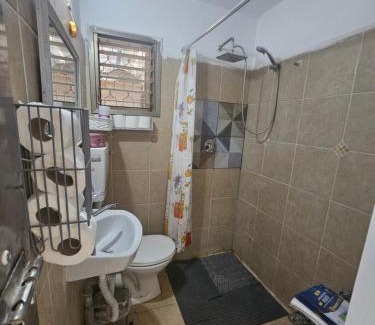 Qiryat Shemona Casa | בית קרקע לנופש עם חצר גדולה במרכז קרית שמונה