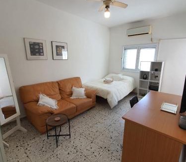Netanya Apartamento | דירת סטודיו מרווחת במרכז העיר נתניה