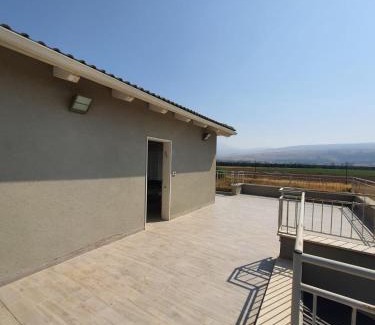 Sde Nehemia Apartamento | היחידה ליד הנחל עם הנוף לחרמון