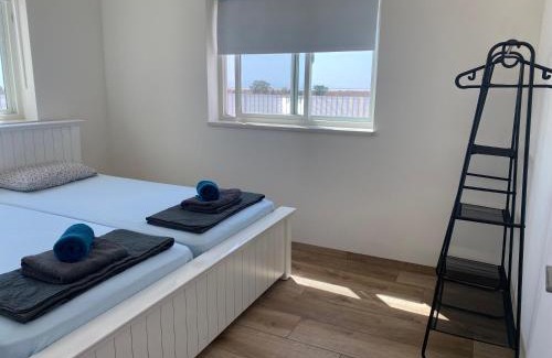 Katzrin Casa | מעבר לקשת