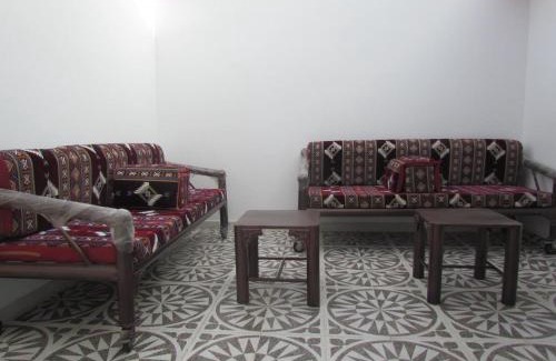 Taif Apartamento | أكواخ الدغاس غرفة بجلسه خارجيه