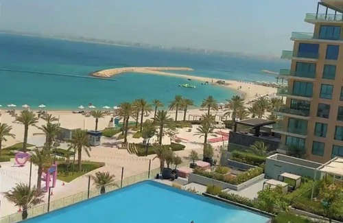 Muharraq Apartamento | استوديو فاخر 5 نجوم في العنوان مراسي فيستا