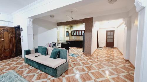 Luxor Apartamento | القباوي