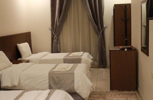 Mecca Hotel | اهداء الوسام