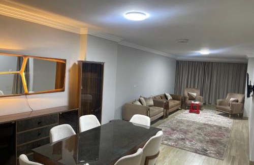 Helwan Apartamento | حدائق حلوان علي كورنيش نيل