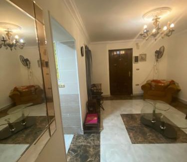 As-Sayidah Zaynab Apartamento | شارع حسين حجازي متفرع من شارع الفلكي عند ماموريه الضرايب العامه