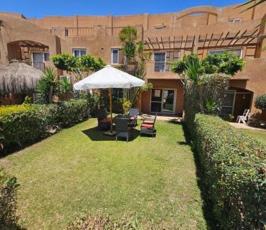Ras Sudar Chalet De Esquí | شالية ارضي بحديقه خاصه قريه امباير ريزورت