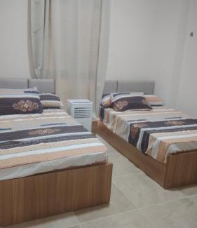 Al Alamayn Apartamento | شاليه بالحى الاتينى غرفتين مفروش جديد بعدد 2 تكييف متنقل