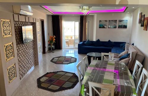 Al-Muntazah Apartamento | شاليه بالمعمورة الشاطئ عالبحر