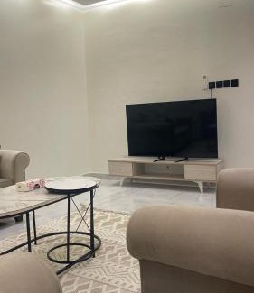 Al Kharj Apartamento | شقة بصالة وغرفة نوم دخول ذاتي