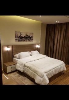 Oula Apartamento | شقة فندقية