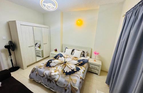 Al Majaz Apartamento | شقة لك بل كامل غرفة وصالة