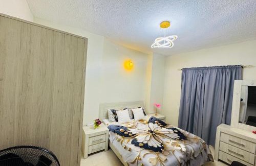 Al Majaz Apartamento | شقة لك بل كامل غرفة وصالة