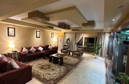 Maadi Apartamento | شقة مفروشة فاخرة مطلة على كورنيش النيل المعادي بالطابق 23