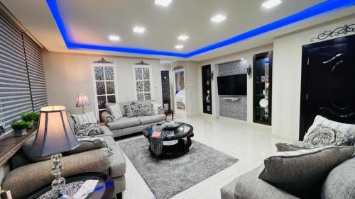 Al Jubeiha Chalet De Esquí | شقة مفروشة