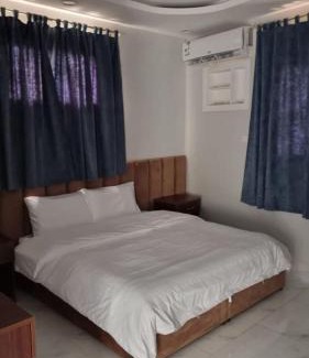 Taif Apartamento | شقق زهرة السيل للشقق المخدومة