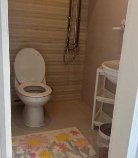 Dammam Apartamento | غرفة وصالة الجوري 1 ابواب ذكية