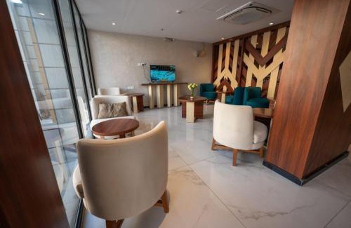 Al-Hamra'a Apartamento | قصر المساعدية للشقق المخدومة