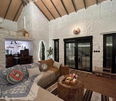 Riyadh Apartamento | كابينة دورين بوهيمي وجاكوزي كبير