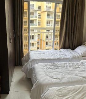 Salalah Apartamento | مجمع زهرة الخريف