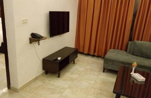 Sweimeh Apartamento | مشروع ميريت البحر الميت السكني العائلي