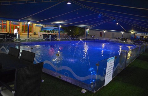 Dammam Chalet De Esquí | منتجع وشاليهات مورجان الشرق - للعائلات فقط -