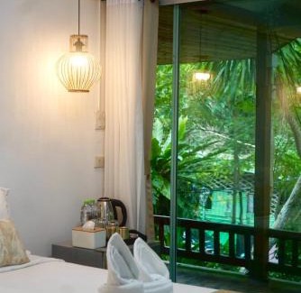 Chang Klang Casa | ท่าเเพ ฟอเรสต์ รีสอร์ต